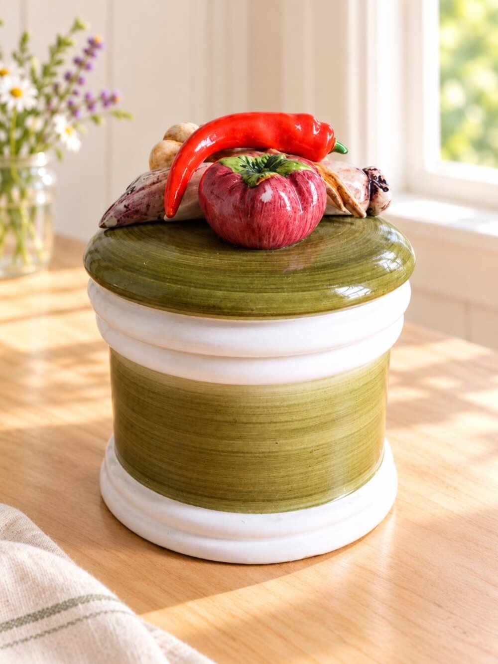 Vintage Arnart Garden Harvest Canister Hand Painted Vegetable Lid 5.5 Cottagecor